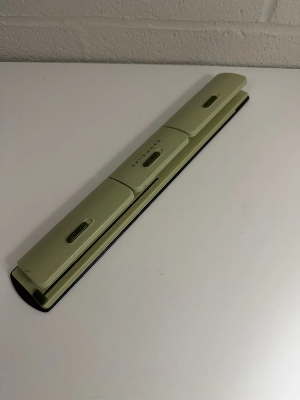 Levenger Circa 1-2-3 Portable Discbound Notebook Punch